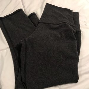 Lululemon cropped leggings